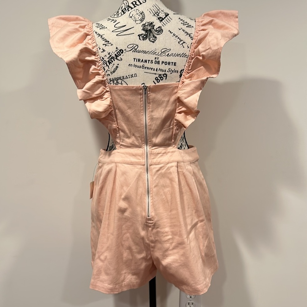 Mable Peach Ruffle Sleeve Romper - Picture 3 of 3